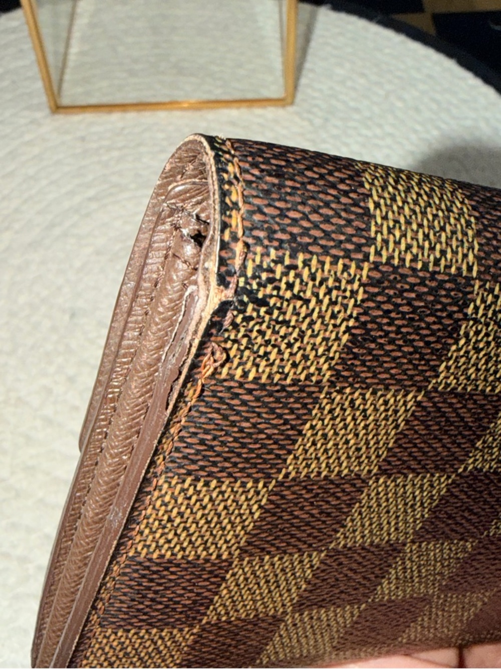 LV Damier Ebene Sarah Wallet, Bag Strap, Stellar Times EDP, Dust Bag✨ & COA!! - Picture 7 of 17